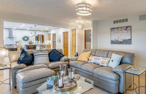 Patio and Water Views Serene Bohemia River Escape! - Foto 7