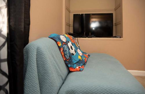 Lakefront Cottage with Private Hot Tub! - Foto 21