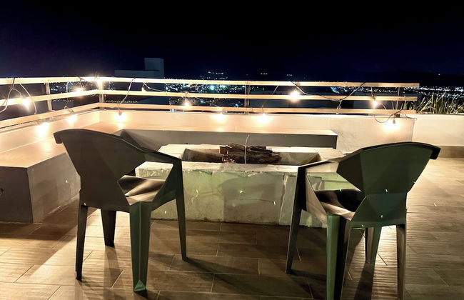 Luxurious 5-bedroom House With Air-conditioning & Private Rooftop in Juriquilla - Foto 33