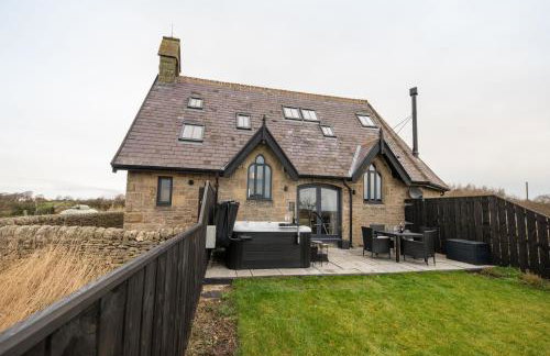 The Tiny Chapel with Hot Tub - Photo 7