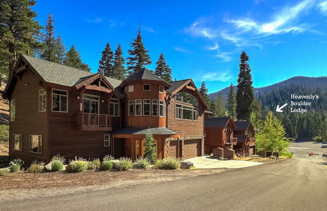 Heavenly Mountain Chalet - Skiing, Pets, Hot tub - Foto 1