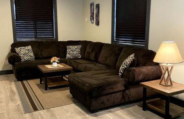 Modern Condominium with Pet-Friendly Drift Boat Parking near Madison River in Ennis, Montana - Foto 3
