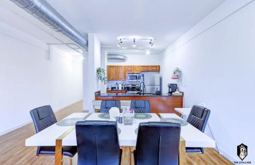 The Stallion #304 - Walk to Museums in Memphis Downtown, Luxe Loft with free gated covered parking - Foto 12