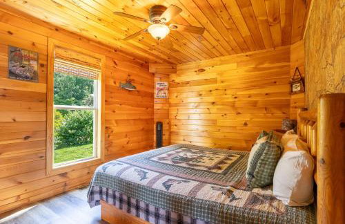 Fish Tales Cabin with a private hot tub - Foto 15