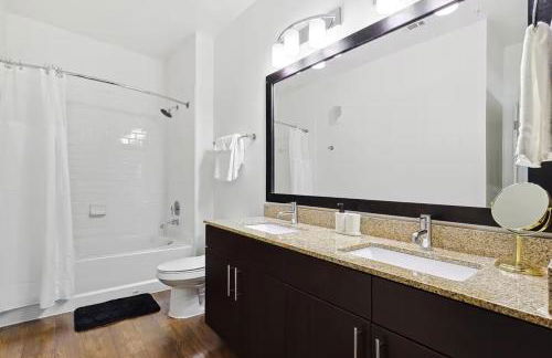 Stylish 2B near Legacy West Wi-Fi Fitness Pool 2349 - Foto 13