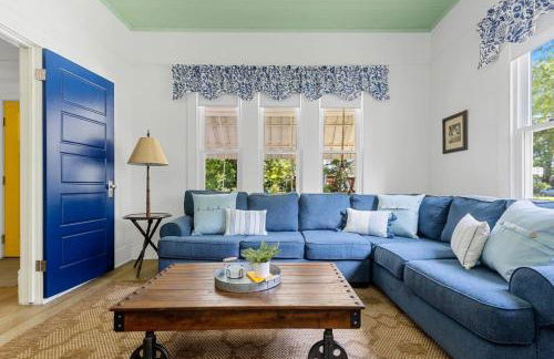 Urban Farmhouse-Sleeps 8 - Foto 1