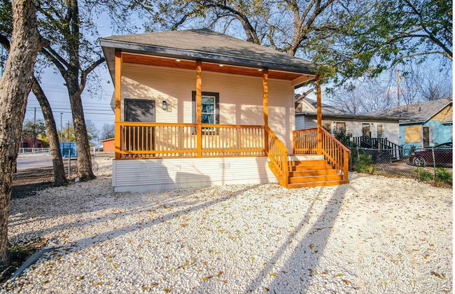 Magnificent 4BR Near Famous Riverwalk and Downtown - Foto 22