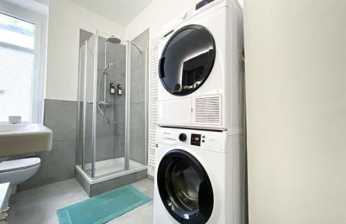 Freundliche Ferienwohnung mit Regendusche, Küche, Waschmaschine&Trockner, TV, WLAN - Photo 32