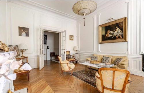 Luxury and Exclusive 130sqm estate 4m ceilings with garden view near Arc de Triomphe and Palais des Congrès - Foto 17
