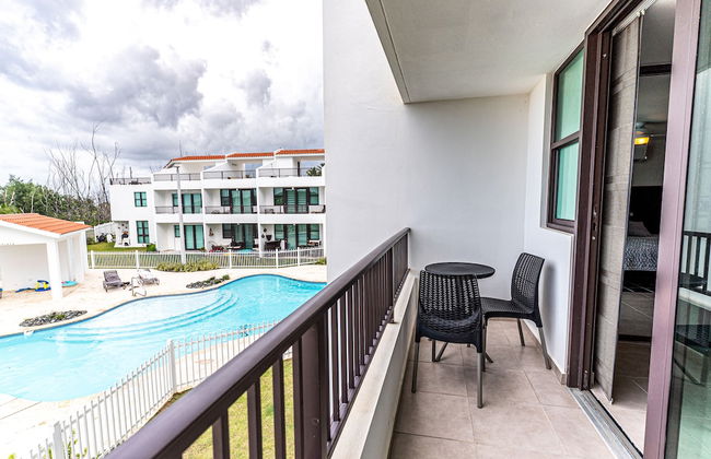 3 Bedroom Oceanfront Beach House - Photo 11