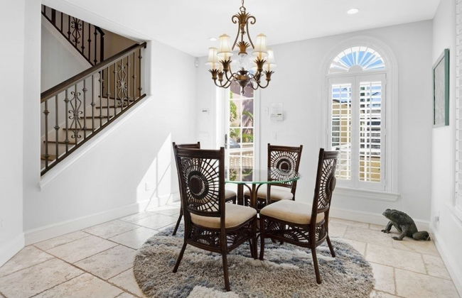 Villa Del Mar 5 Bedroom Home by RedAwning - Photo 32