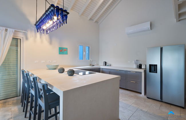 Ocean Breeze Villa with private pool - Photo 15