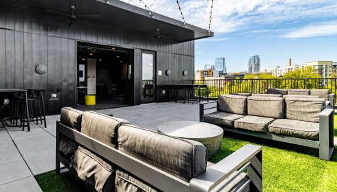 Downtown Nashville 2BR Condo Balcony & Parking Near Broadway - Foto 2, Other