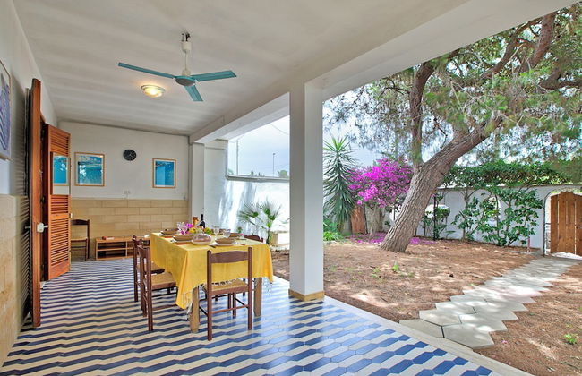 Villa Carolina spacious with garden - Foto 1