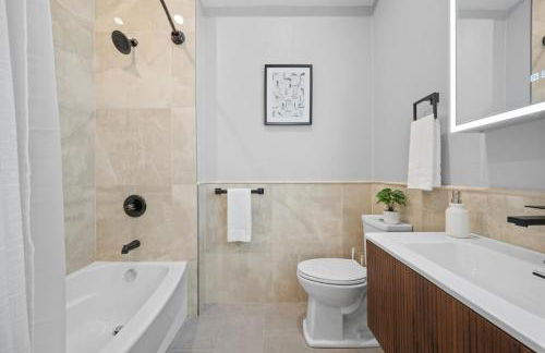 PFR Suites - Highland, 3BR 2BA Shadyside Condo, Penthouse Unit, 2 Decks, Off-Street Parking, 4th Floor Walkup - Foto 28