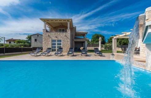 Villa Vistra, Brand New Luxury Villa with Poolbar - Foto 5