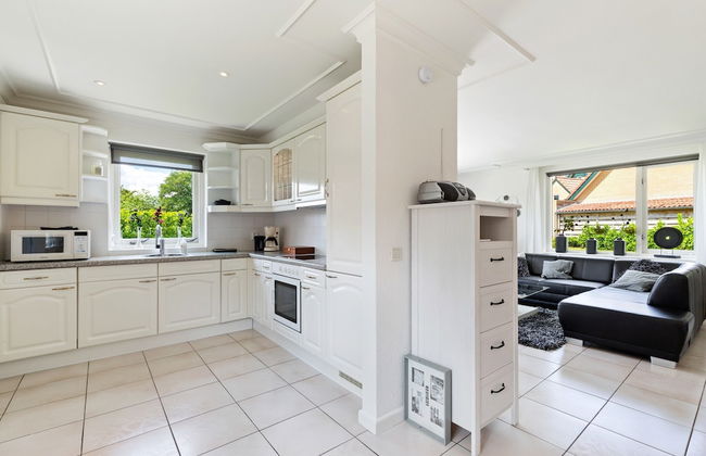 Holiday Home in Putten Near Veluwe Park - Photo 7