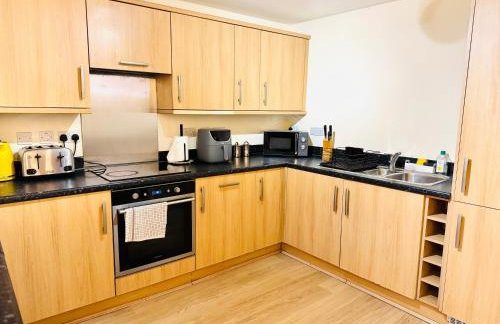 Cosy Retreat in Ashford city centre with Hot tub - Foto 23