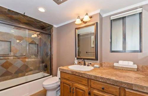 Arrowhead Lake Cabin pool table stunning views - Foto 18