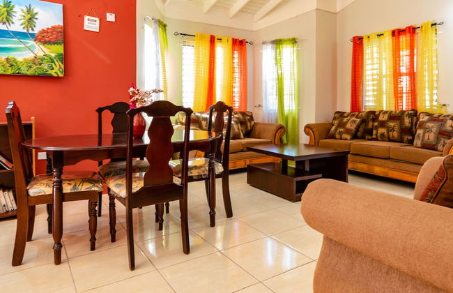 St Mary Mins Away From Ocho Rios 2 bed Ocean View Villa - Foto 26