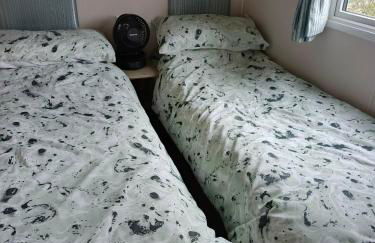 JEMs Hot-Tub Getaways 6 berth at Tattershall Lakes - Foto 31