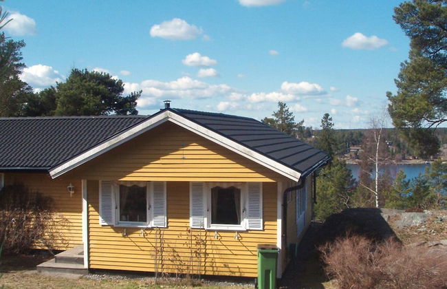 6 Person Holiday Home in Dalaro - Photo 12