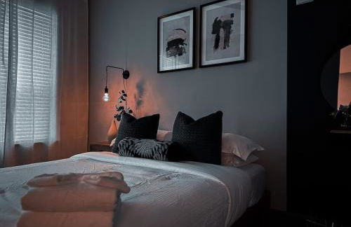 The Nichols Getaway - Fort Worth - SameDay Booking - Photo 5