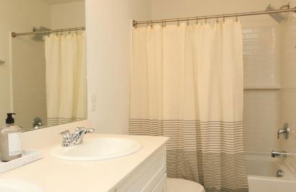 Luxe Princeton Getaway - Photo 56