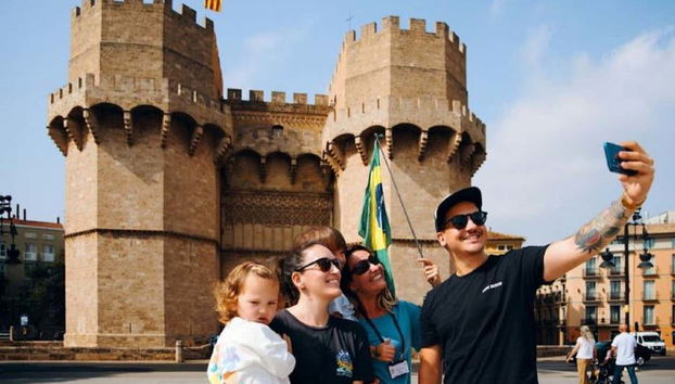 Valencia & Silk Exchange Guided Tour - Photo 2