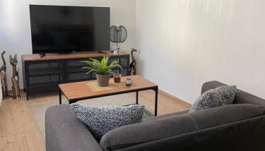 Charmante Wohnung in Burgnähe - Foto 2