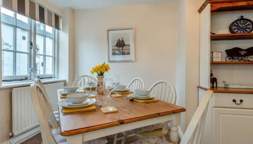 Tennay Cottage - Photo 4