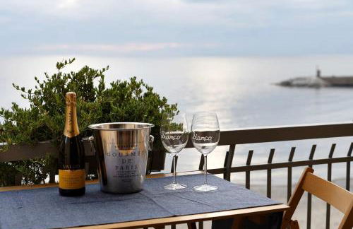 Appartamento Fronte Mare con posto auto privato LT - Foto 4