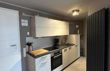 Helle Souterrain-Wohnung mit eigenem Eingang - Foto 19