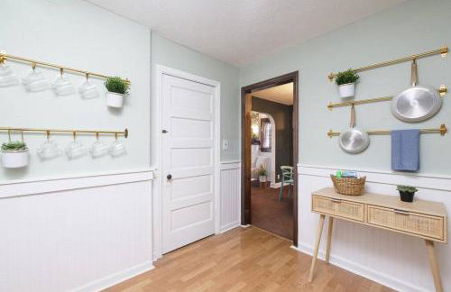 Cozy & Convenient Getaway 3BD 2BA Dog Friendly - Foto 15