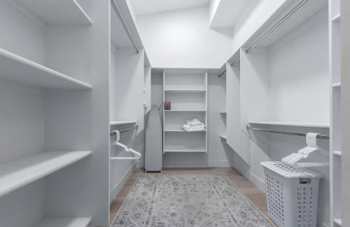 3BR Retreat with Heated Pool, BBQ and Mountain Views - Foto 21