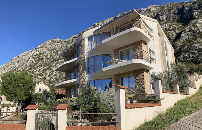 2 Beds, Fjord Panorama and Pool in Dobrota - Foto 22