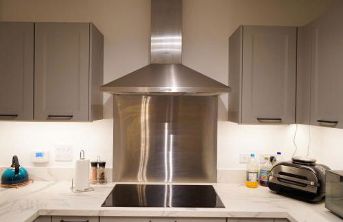 A1M Hampton Height New Entire 4bed House PE7 8SN - Foto 16