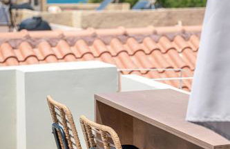 Lavender Suite with Sea View - Beach at your Doorstep - Photo 6