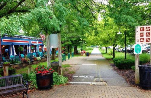 Main, Three Bedroom House in Historic Loveland - Foto 32