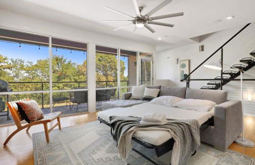 Noble Nest 5 Min to Downtown and U of A - Photo 29