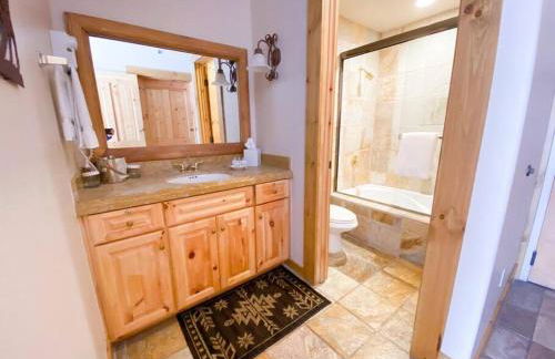 2 BR Condominium - Luxury Skiin and out (rare to find) - Foto 31