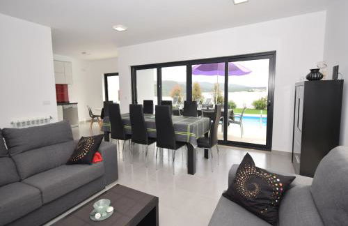 Holiday Home; Nazare Beach for Surfing - Photo 5