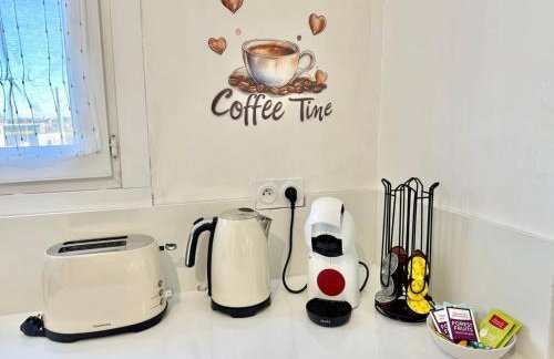 Douceurs de Jeanne - Appartement 2 chambres au pied de la gare - Foto 6