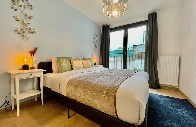 Luxury 2BR 2BA Near Fashion District by Oneluxstay - Foto 42