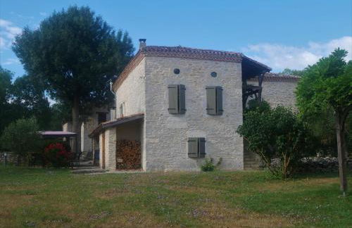 Domaine de Fangal, Pgeonnier 2p, maison 8p - piscine 25m - gîtes climatisés - Foto 3