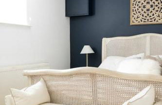 2 double bedroom large modern self contained apartment Free parking - Foto 23