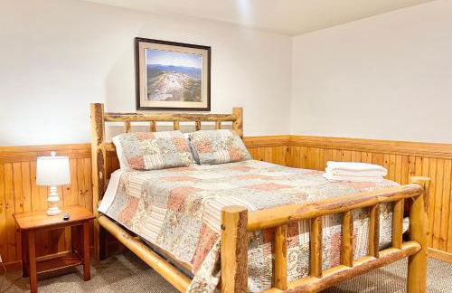 ADK Cabin with Hot Tub, Near Whiteface, Lake Placid, Fire Pit, Game Rm - Foto 52