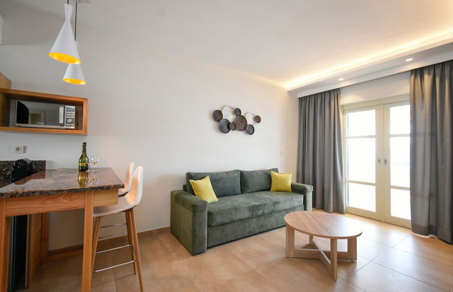 Elena Village - Photo 10