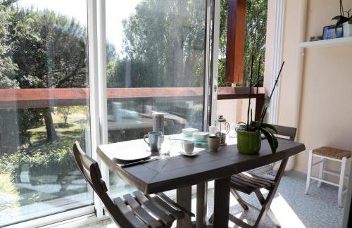 Le Clapotis - T2 à 100 m de la plage avec parking - Foto 2