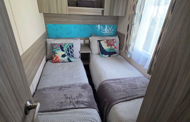 6-person Caravan at Rockley Park - Foto 11